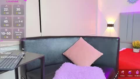 Snapshot of chloe_cherry21 chatting on 02-15-25, 05:19 chloe cherry21 online show from 02-15-25, 05:19