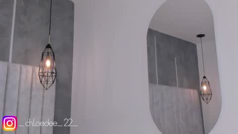 Chloe online show from 01-24-25, 02:51