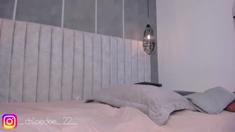 Chloe online show from 02-14-25, 05:14