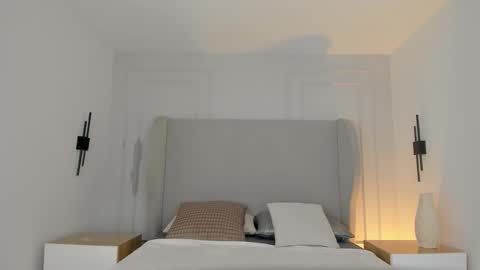 Chloe online show from 11-03-25, 01:01