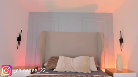 Chloe online show from 02-23-26, 12:02