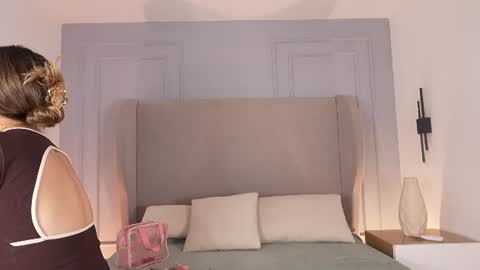 Chloe online show from 07-06-26, 12:35