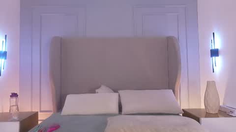 Chloe online show from 07-10-26, 01:14