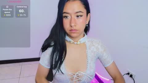 Snapshot of chloe_desire11 chatting on 06-19-26, 11:47 chloe_desire11 online show from 06-19-26, 11:47