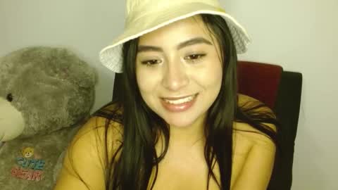 Snapshot of chloe_dolce chatting on 09-30-25, 11:43 chloe_dolce online show from 09-30-25, 11:43