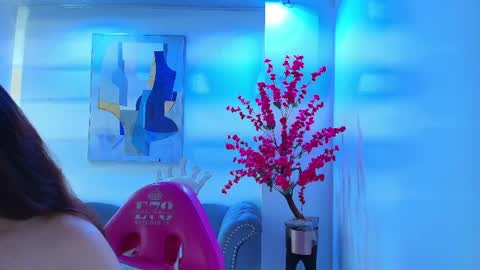 Chloe online show from 04-02-26, 11:19