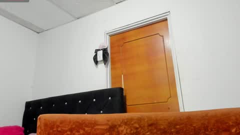 Snapshot of chloe_evanx_ chatting on 01-06-25, 07:02 Chloe Evanx  online show from 01-06-25, 07:02