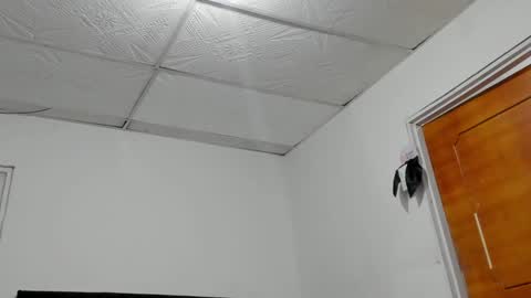 Snapshot of chloe_evanx_ chatting on 01-25-25, 01:21 Chloe Evanx  online show from 01-25-25, 01:21