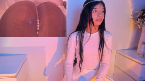 Chloe online show from 05-03-26, 10:43