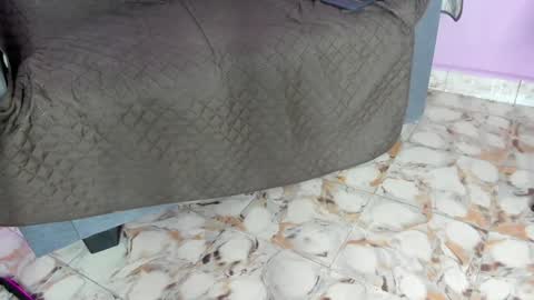 Snapshot of chloe_madisson chatting on 02-04-25, 03:15 chloe online show from 02-04-25, 03:15