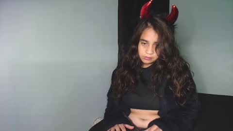 AMY online show from 10-25-25, 01:35