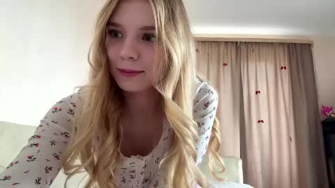 hloe online show from 04-03-26, 11:08