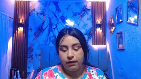 Snapshot of chloe_smith5 chatting on 02-17-26, 01:40 chloe_smith5 online show from 02-17-26, 01:40