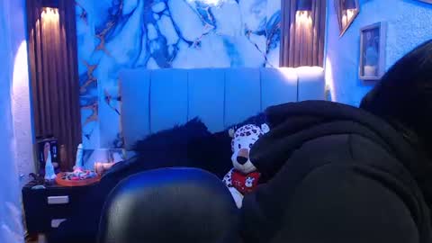 Snapshot of chloe_smith5 chatting on 02-20-26, 01:22 chloe_smith5 online show from 02-20-26, 01:22