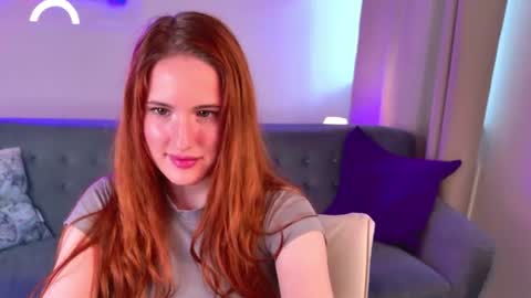 Chloe online show from 06-25-26, 01:15