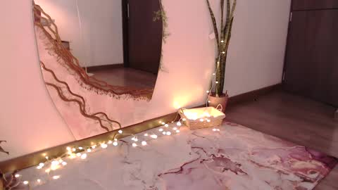 Snapshot of chloebritto chatting on 02-11-25, 07:16 cloe online show from 02-11-25, 07:16
