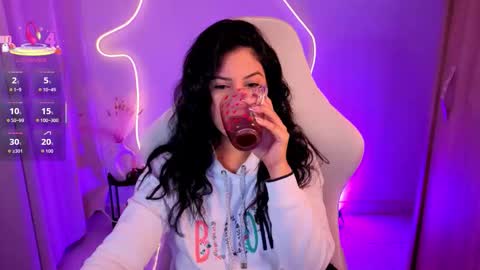 Snapshot of chloebum_ chatting on 03-28-26, 11:10 Chloe online show from 03-28-26, 11:10