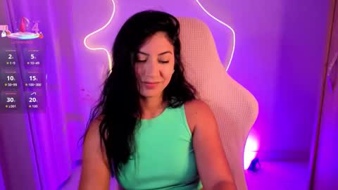 Snapshot of chloebum_ chatting on 04-13-26, 11:05 Chloe online show from 04-13-26, 11:05