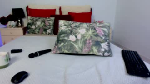 Chloe online show from 03-12-26, 05:57