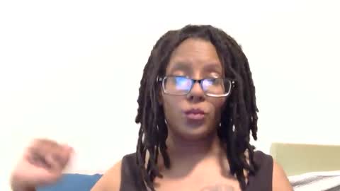Chloe online show from 03-30-26, 01:45