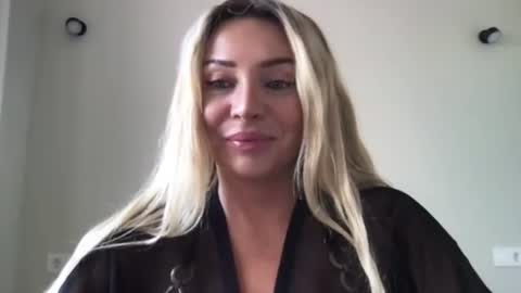 Snapshot of chloefree chatting on 06-30-26, 02:29 Chloe online show from 06-30-26, 02:29
