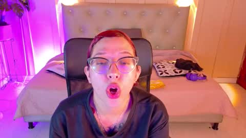 Chloe rosse online show from 12-21-25, 01:35