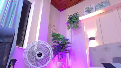 Chloe rosse online show from 05-31-26, 06:09