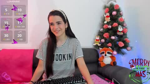 Chloe online show from 12-15-24, 03:34