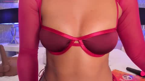 CHLOE  online show from 11-08-25, 02:28