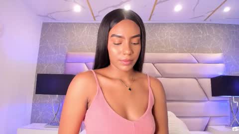 CHLOE  online show from 12-02-25, 08:04