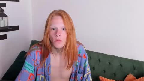 Chloe online show from 09-22-25, 09:22