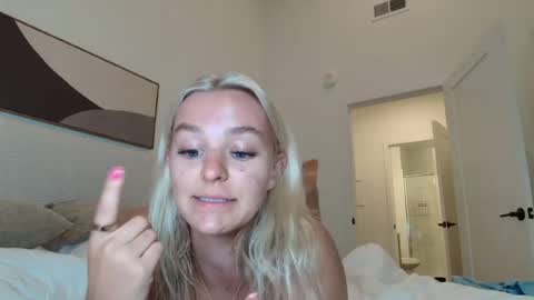 Chloe Babe online show from 07-30-26, 02:43