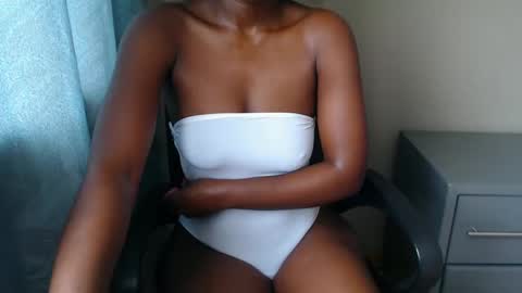 Daisy online show from 11-18-25, 08:52