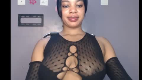 ESTHER online show from 02-14-25, 09:13