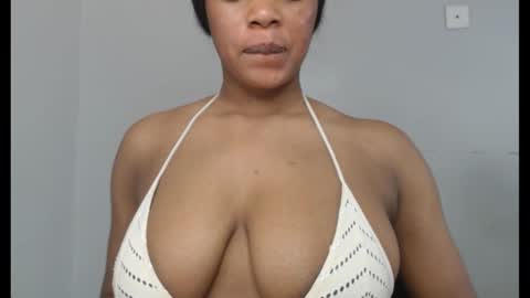 ESTHER online show from 09-16-25, 09:43