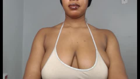 ESTHER online show from 10-09-25, 07:50