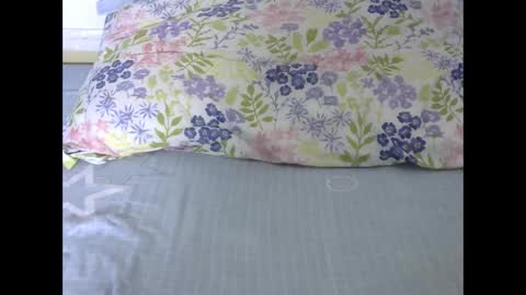 Snapshot of chocolatah chatting on 03-04-25, 01:45 chocolatah online show from 03-04-25, 01:45