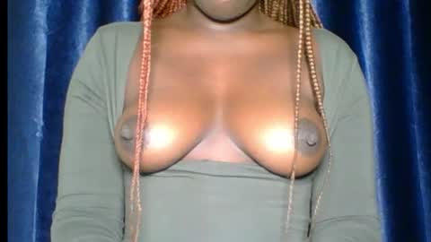 chocolate sabrina24 online show from 02-17-26, 11:55