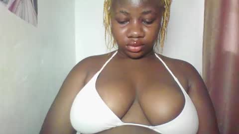 chocolateassgirl61 online show from 03-24-26, 08:52