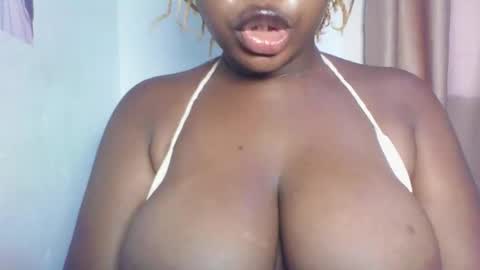 chocolateassgirl61 online show from 03-27-26, 12:38