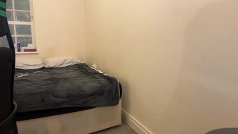 Snapshot of chocolatebunnycakez chatting on 12-15-25, 10:58 chocolatebunnycakez online show from 12-15-25, 10:58