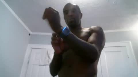 Snapshot of chocolatedolla chatting on 12-17-24, 04:01 chocolatedolla online show from 12-17-24, 04:01