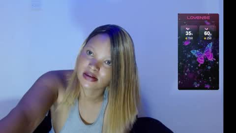 Snapshot of chocolatemilkebony chatting on 02-13-25, 10:23 chocolatemilkebony online show from 02-13-25, 10:23