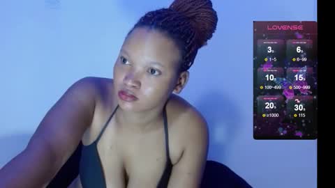 Snapshot of chocolatemilkebony chatting on 02-24-25, 07:11 chocolatemilkebony online show from 02-24-25, 07:11