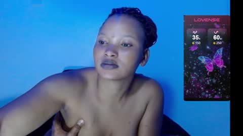 Snapshot of chocolatemilkebony chatting on 03-09-25, 10:08 chocolatemilkebony online show from 03-09-25, 10:08