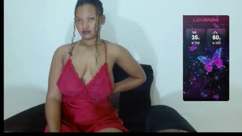 Snapshot of chocolatemilkebony chatting on 10-06-25, 06:11 chocolatemilkebony online show from 10-06-25, 06:11