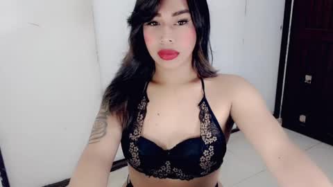 Snapshot of chocolatetriplex chatting on 05-25-26, 03:29 chocolatetriplex online show from 05-25-26, 03:29