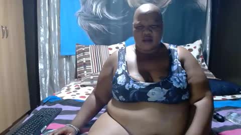 XSEXYBBW69 online show from 05-17-26, 03:41