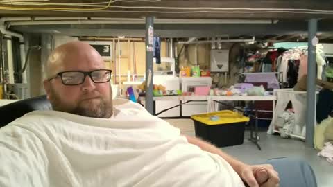 chomper12345 online show from 03-06-25, 09:14