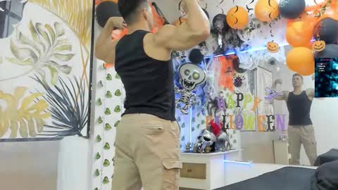 Snapshot of choreythaiylor chatting on 10-24-25, 03:52 Chorey Thaylor online show from 10-24-25, 03:52